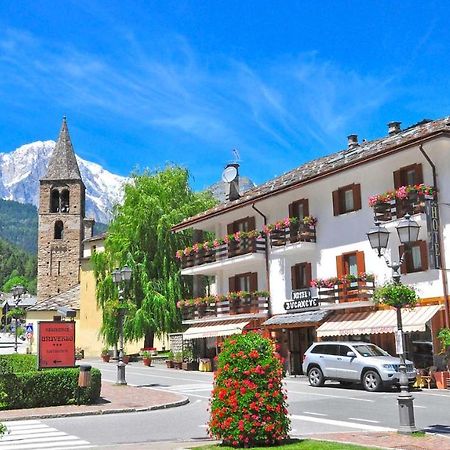 Hotel Bucaneve Pré-Saint-Didier Kültér fotó